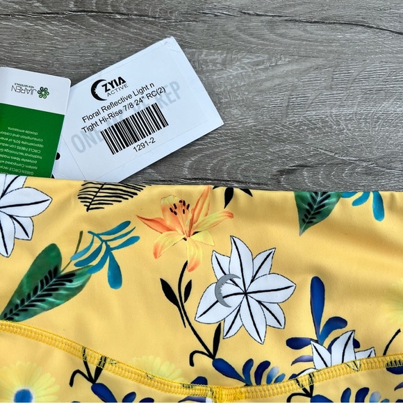 NWT ZYIA Reflective Light Tight Floral Leggings 7/8 Ankle Mesh High Rise 2 - Picture 5 of 6
